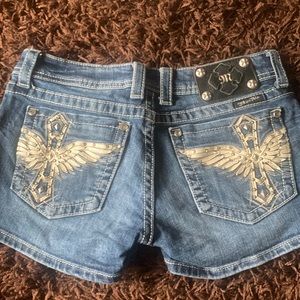 Miss Me shorts sz 29